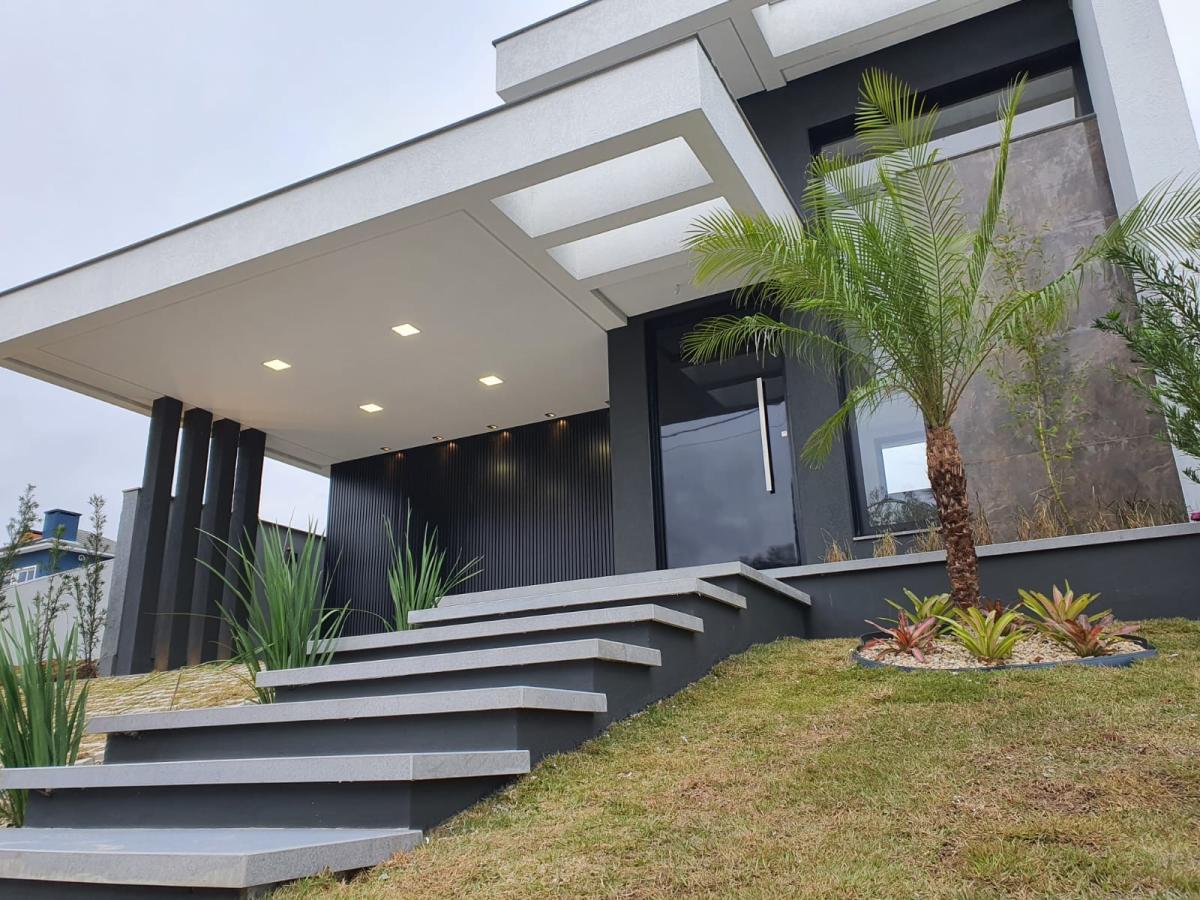 STEEL FRAME 3 - EISEHAUS